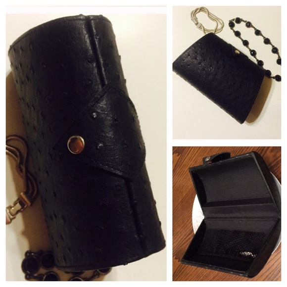 Black Faux Ostrich Hard Case Clutch - Picture 2 of 5
